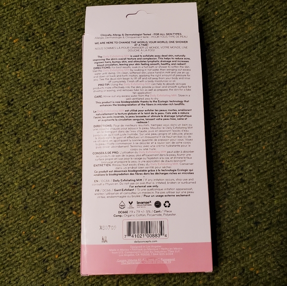 NEW! Daily Concepts Cruelty-Free Daily Exfoliating Mitt - Picture 3 of 4
